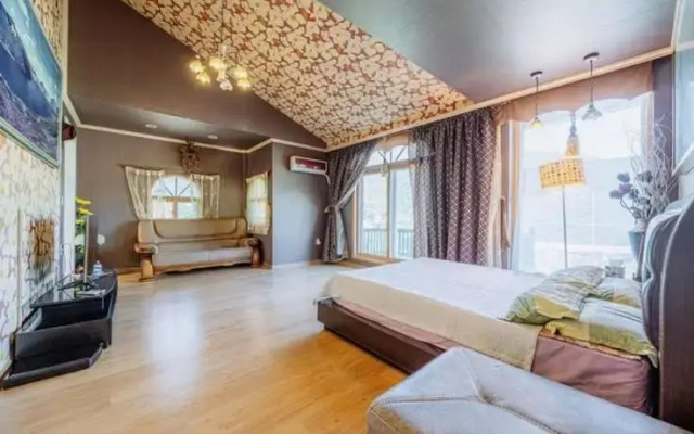 Gapyeong Haetrak Pool Villa Pension