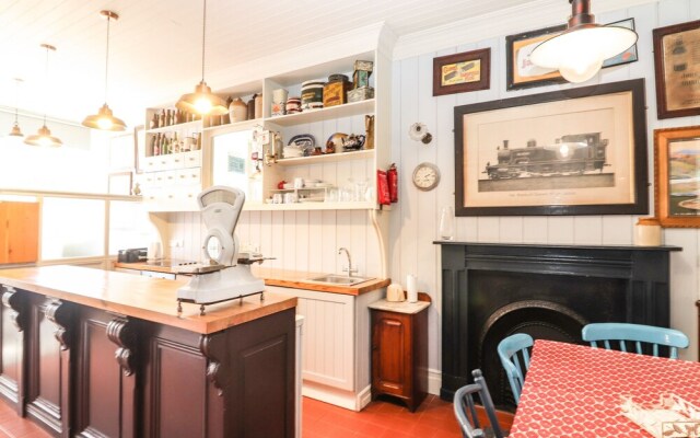 The Merchant's Store