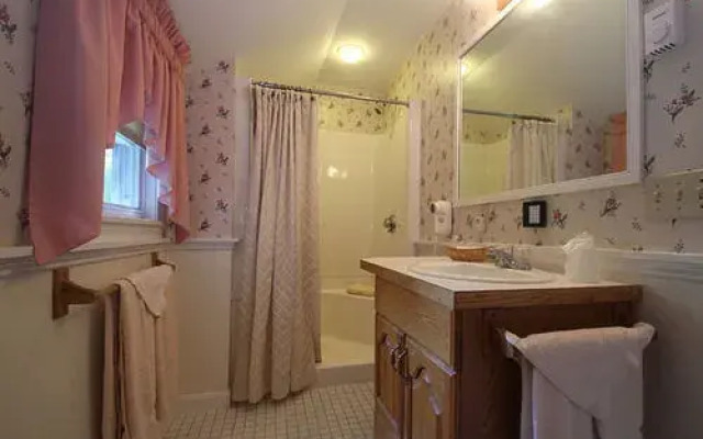 Country Garden Inn & Spa