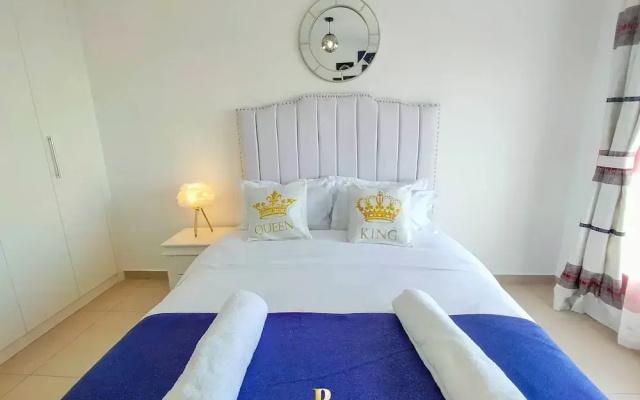 Lux Suites Astoria Apartments Lavington