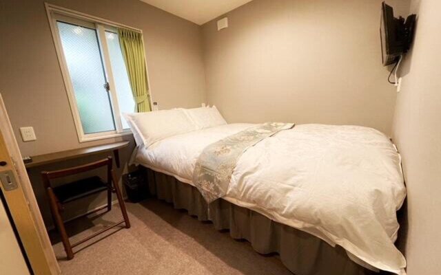 Shinjuku Warm House