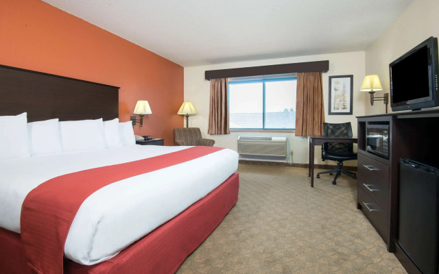 AmericInn by Wyndham Ames