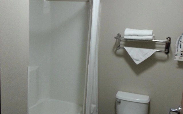 Travelodge by Wyndham McAlester