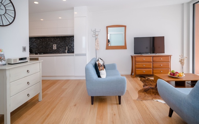 Ivory Newmarket Top Level Modern 2 Bd Apt – Guest Rooms – Auckland
