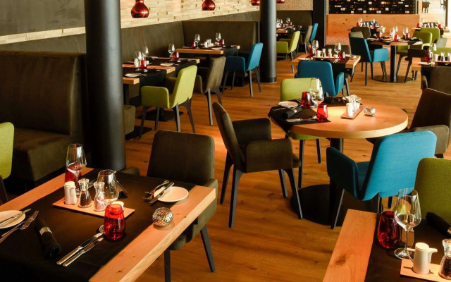 HERMITAGE Lake Lucerne - Beach Club & Lifestyle Hotel