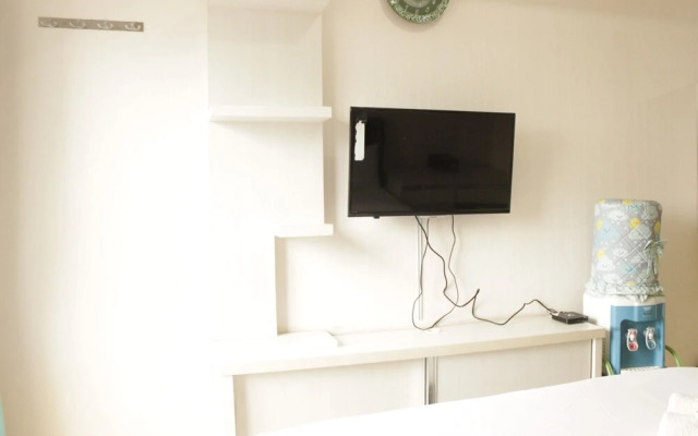 Homey Studio Room at Tamansari Panoramic Apartment