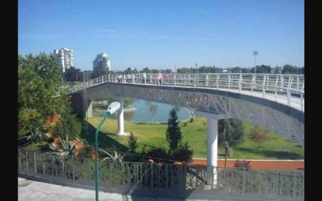 Large full House Close to Angelopolis Area.