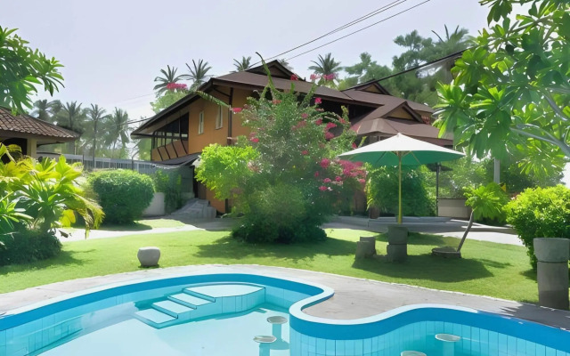 Hotel Besar Bulan Baru - Senggigi