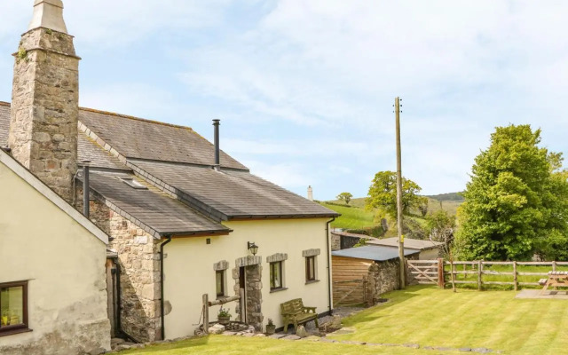 Higher Whiddon Farm Whiddon Well