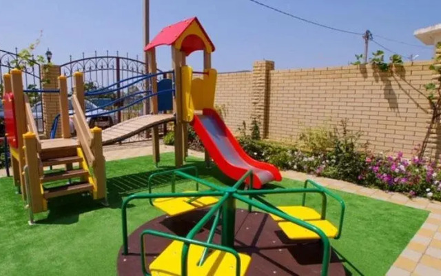 Yuzhnaya Noch Guest House