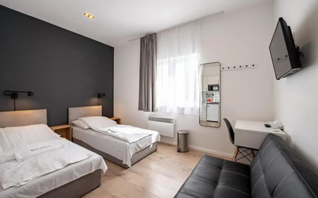 Chesscom Apartments