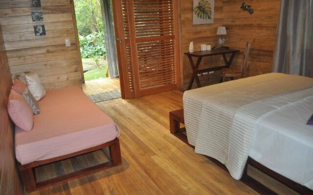 Natura Lodges