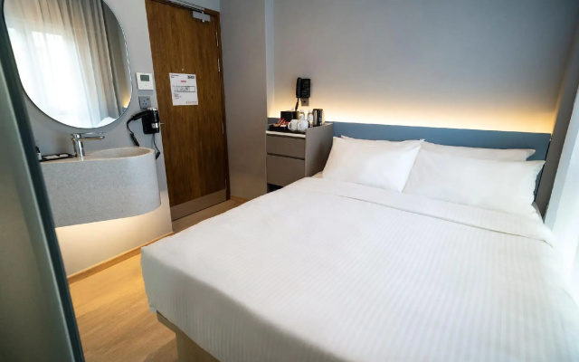 Bluewaters Pods 38 Hongkong St