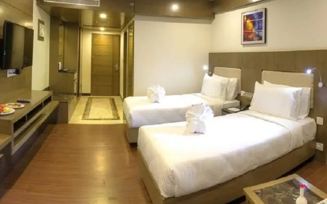 Hotel Benzz Park Vellore
