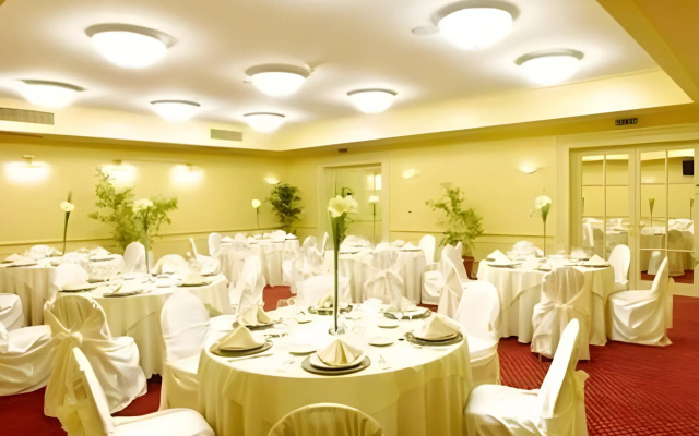 Austral Hotel