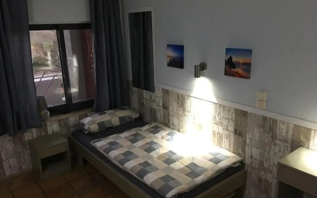 Anissaras Beach Apartments