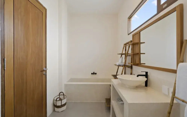 Roselle Villa by Betterplace