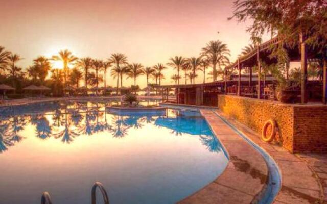 Kefi Palmera Beach Resort El Sokhna - Family Only