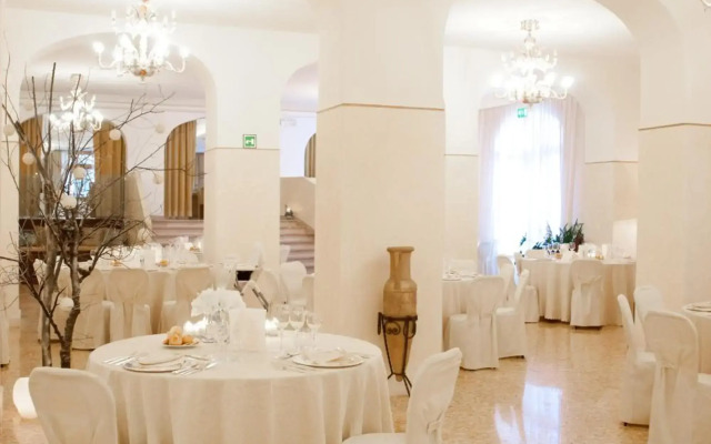 Hotel Terme Neroniane