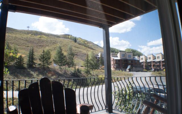 Chateaux Condominiums By Crested Butte Lodging