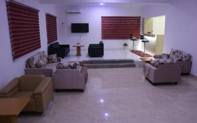 Roses Regency Hotel and Suites