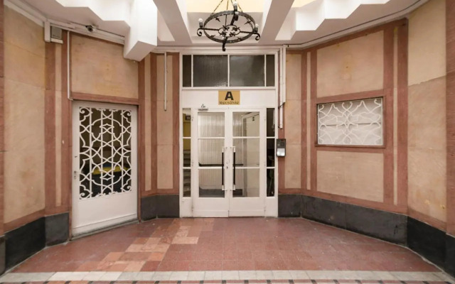 Astoria Flats 1