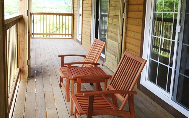 Mungyeong Fox Pension