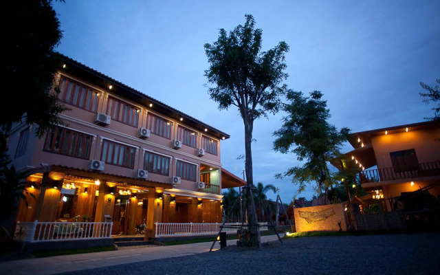 Srisawat Resort