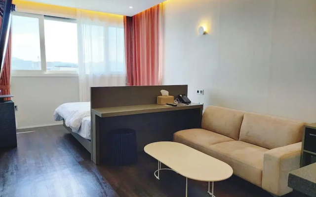 Hotel Crape Daegu Seongseo