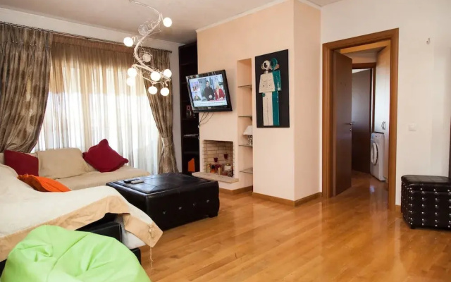 Great apt with amazing view in Koukaki