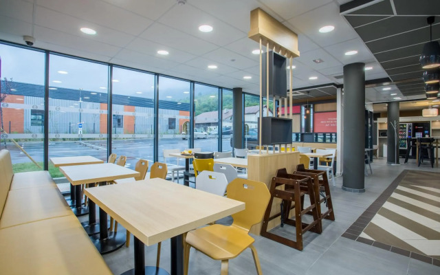 B&B HOTEL ANNEMASSE Saint-Cergues