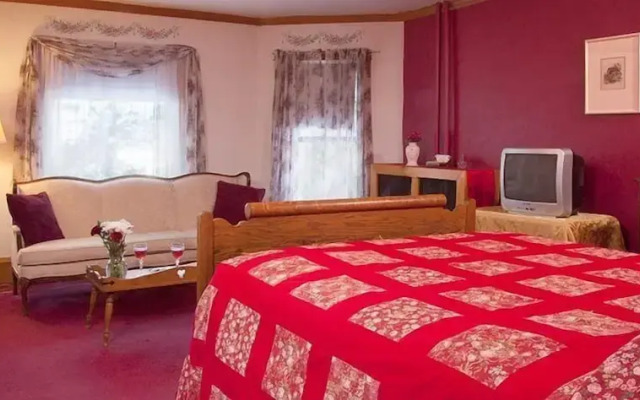 The Sawyer House Bed & Breakfast