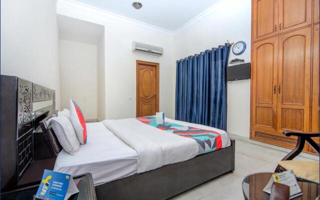 FabHotel Ashray