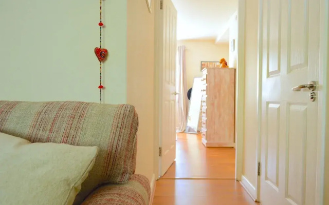 Amazing Quiet 1 Bedroom Flat with Charming Garden