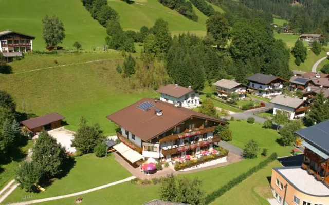 Restaurant-Pension - Dorfcafe