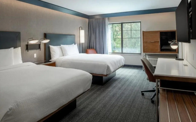 Courtyard By Marriott Olympia