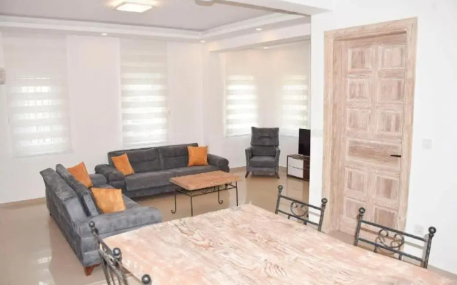 Villa Paradise Found