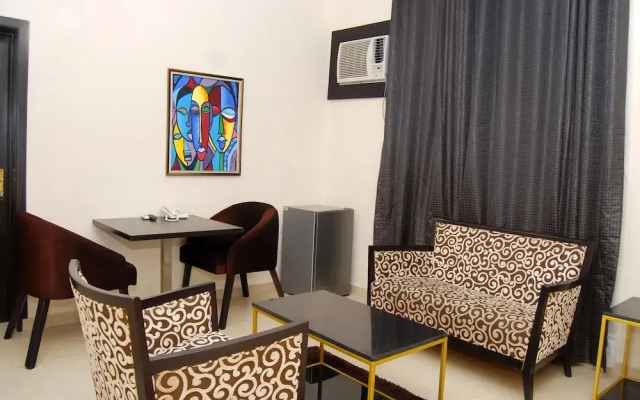 Kings Celia Hotel & Suites