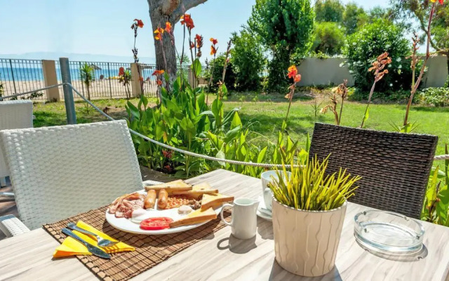 Koulouris Beach Hotel