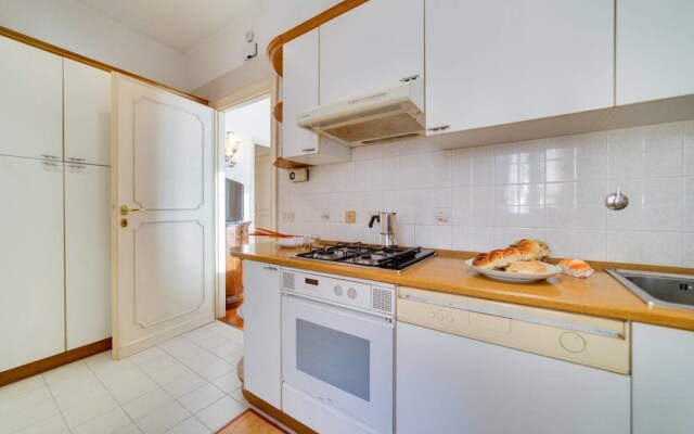 Luxury 3bed Flat at Roman Forum w/ Roof Terrace