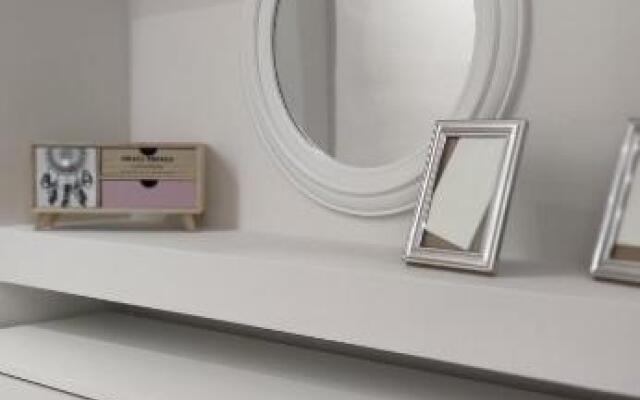 Eleni City Apartment 2