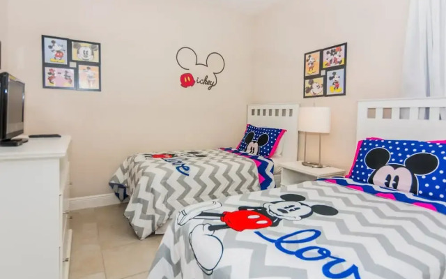Dream Family Home at the Solterra ST5160