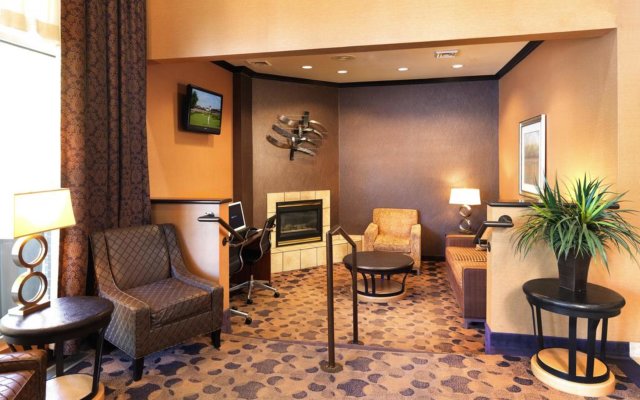 Crystal Inn Hotel & Suites Midvalley