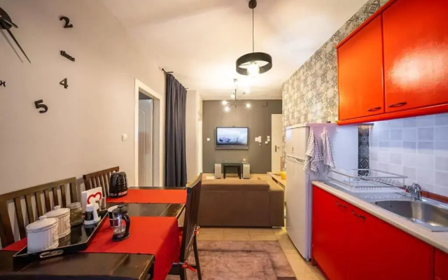 Kozani Hideaway for 2!