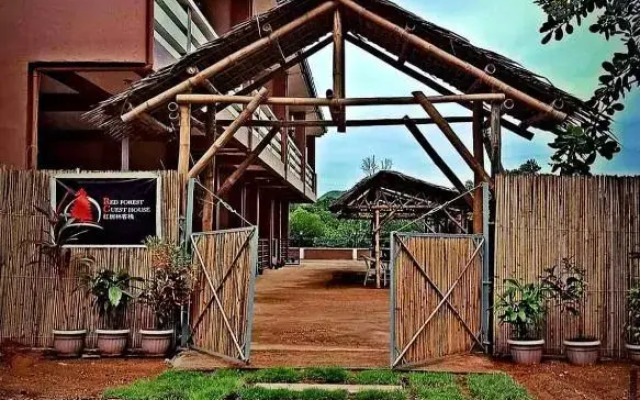 AV7 Guest House