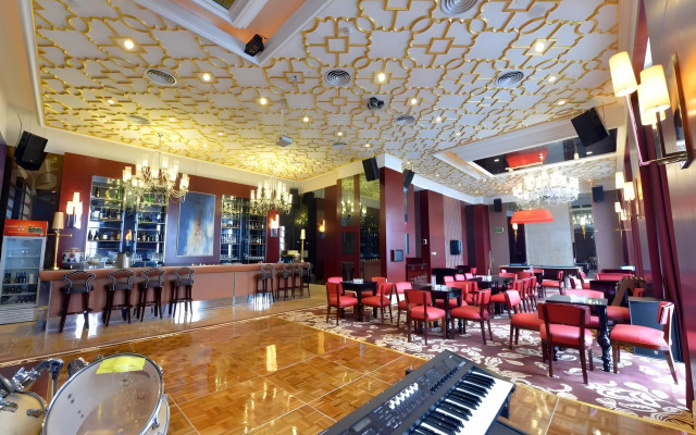 Babylon Hotel