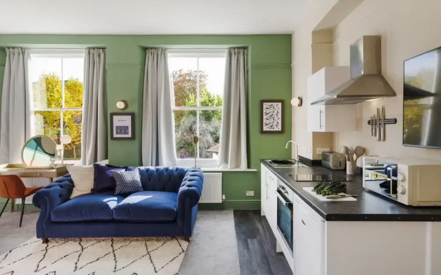 Your Apartment Clifton House