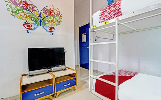 Nau Hostel