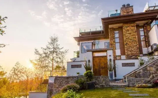 Pulanqi Hotel (Dali Golf Villa)