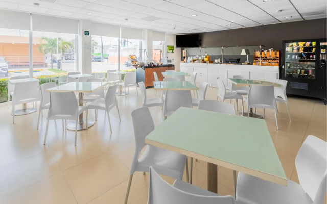City Express Junior by Marriott Veracruz Aeropuerto